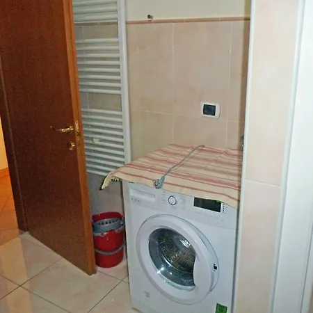 Salice - Ferienwohnung Mit Pool Am Gardasee Mieten *